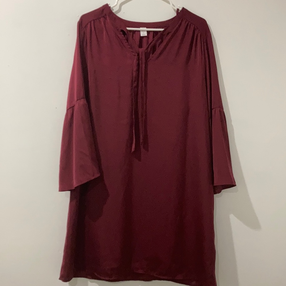 NWT old navy maroon dress with bell sleeves